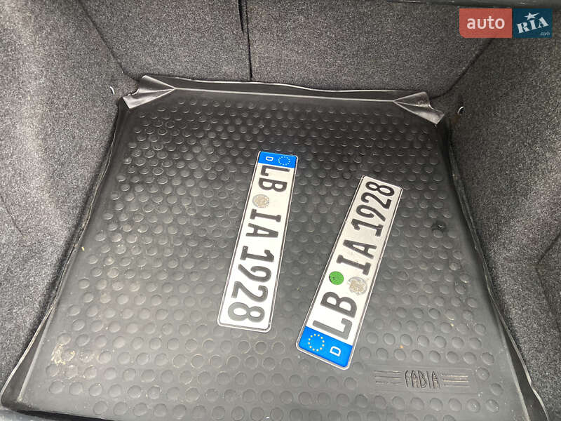 Универсал Skoda Fabia 2005 в Виннице