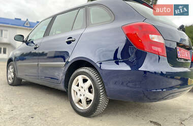 Универсал Skoda Fabia 2011 в 