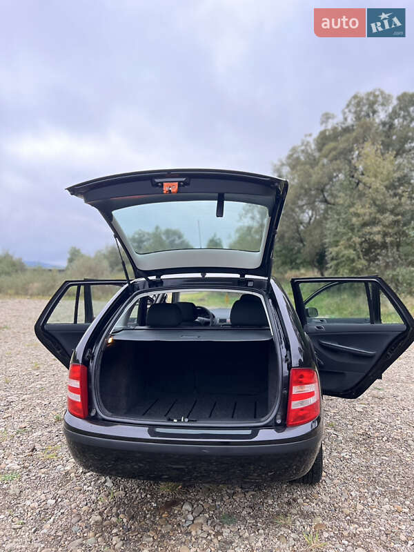 Універсал Skoda Fabia 2007 в Вигоді фото 18 Універсал Skoda Fabia 2007 в Вигоді