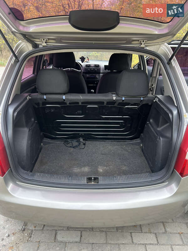 Хетчбек Skoda Fabia 2009 в Запоріжжі фото 9 Хетчбек Skoda Fabia 2009 в Запоріжжі