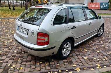 Универсал Skoda Fabia 2004 в  фото 10 Универсал Skoda Fabia 2004 в