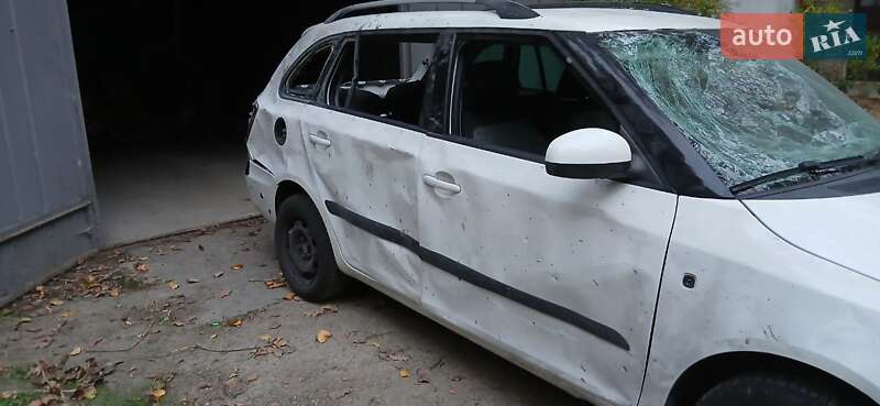 Універсал Skoda Fabia 2009 в Херсоні