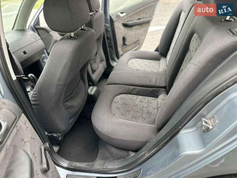 Хэтчбек Skoda Fabia 2002 в Одессе фото 17 Хэтчбек Skoda Fabia 2002 в Одессе