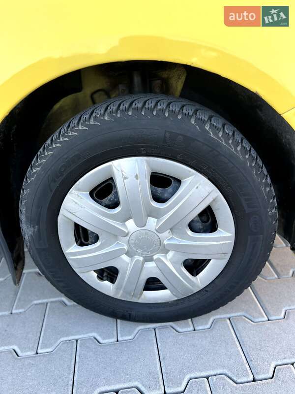 Хэтчбек Skoda Fabia 2012 в Львове фото 15 Хэтчбек Skoda Fabia 2012 в Львове