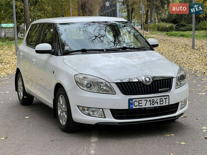 Хетчбек Skoda Fabia 2013 в Чернівцях