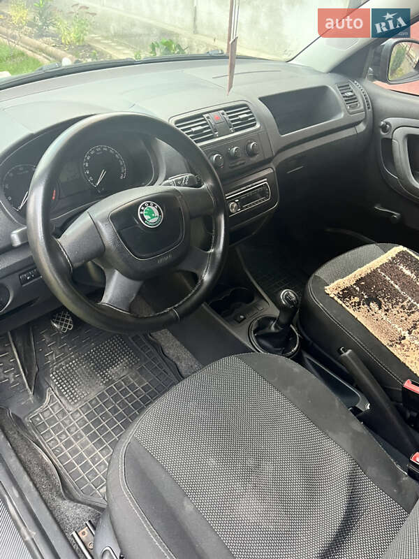 Хэтчбек Skoda Fabia 2009 в Мукачево
