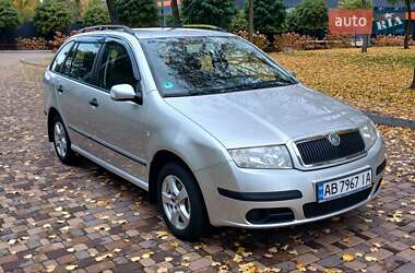 Универсал Skoda Fabia 2004 в  фото 4 Универсал Skoda Fabia 2004 в