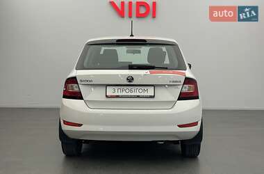 Хэтчбек Skoda Fabia 2018 в 