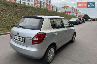 Хэтчбек Skoda Fabia 2012 в 