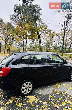 Универсал Skoda Fabia 2010 в 