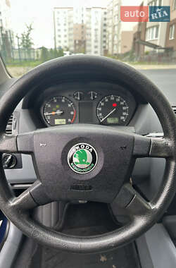 Универсал Skoda Fabia 2001 в 