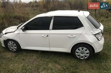 Хэтчбек Skoda Fabia 2015 в Белой Церкви