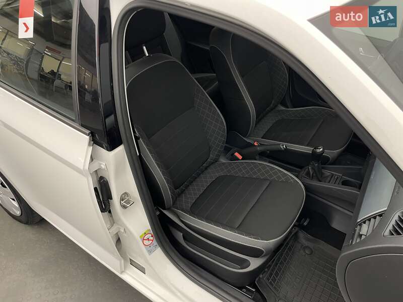 Хэтчбек Skoda Fabia 2018 в Киеве фото 16 Хэтчбек Skoda Fabia 2018 в Киеве