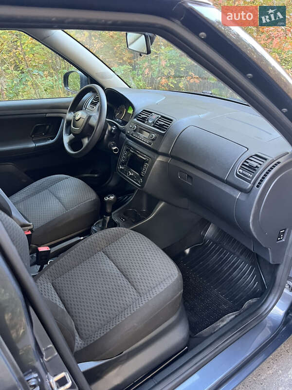 Универсал Skoda Fabia 2010 в Калуше