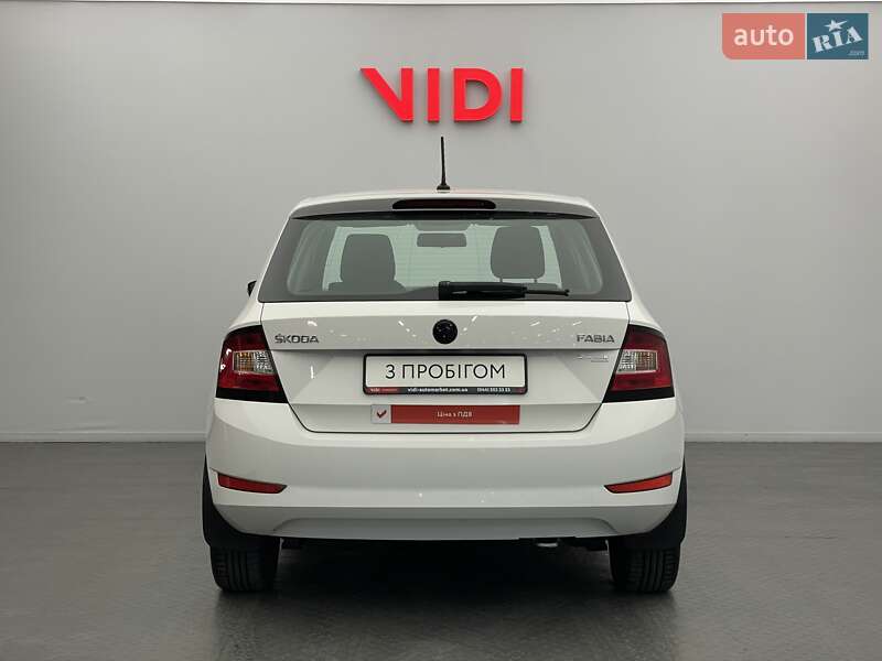 Хэтчбек Skoda Fabia 2018 в Киеве