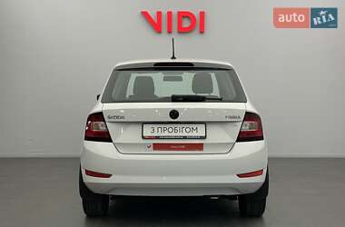 Хэтчбек Skoda Fabia 2018 в 