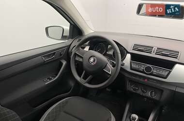 Хэтчбек Skoda Fabia 2018 в 