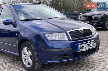 Хэтчбек Skoda Fabia 2006 в  фото 8 Хэтчбек Skoda Fabia 2006 в