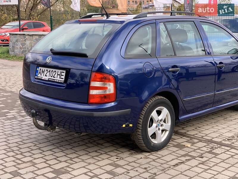 Хетчбек Skoda Fabia 2006 в Бердичеві