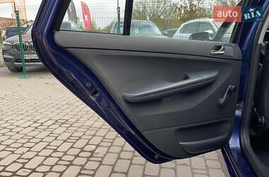 Хэтчбек Skoda Fabia 2006 в  фото 26 Хэтчбек Skoda Fabia 2006 в