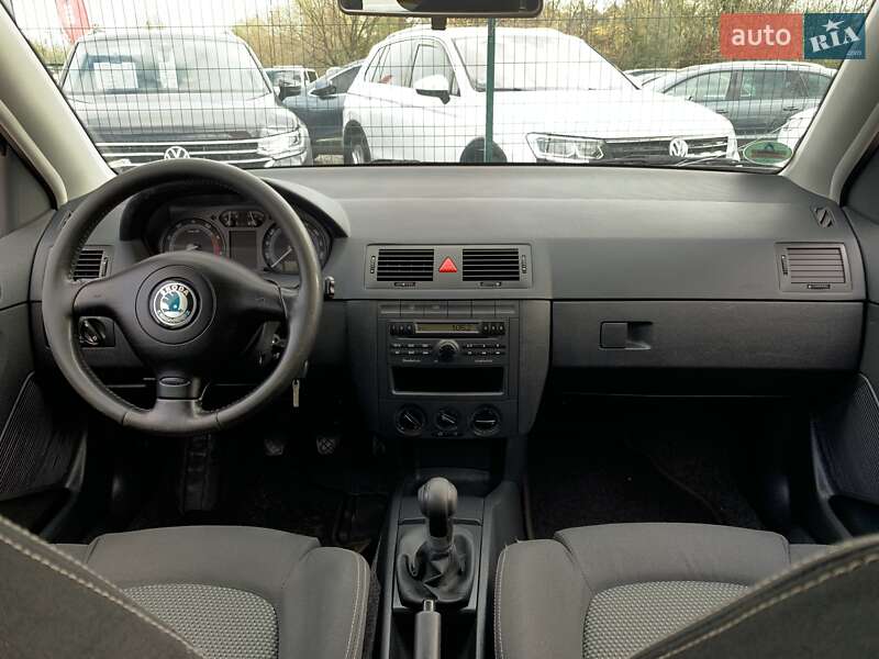 Хетчбек Skoda Fabia 2006 в Бердичеві