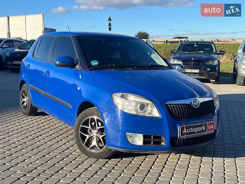 Хэтчбек Skoda Fabia 2009 в Львове