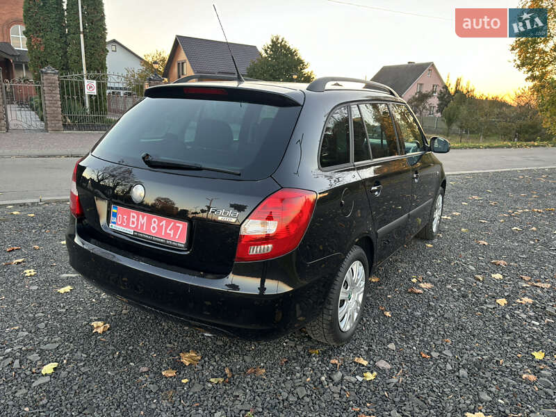 Универсал Skoda Fabia 2008 в Ворзеле