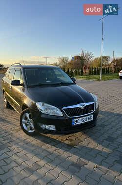 Универсал Skoda Fabia 2011 в Яворове
