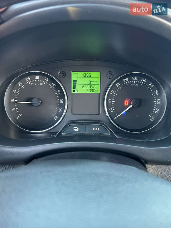 Универсал Skoda Fabia 2011 в Яворове фото 10 Универсал Skoda Fabia 2011 в Яворове