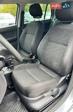 Універсал Skoda Fabia 2012 в  фото 25 Універсал Skoda Fabia 2012 в