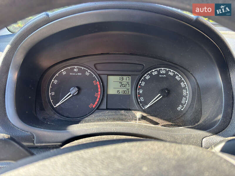 Хэтчбек Skoda Fabia 2009 в Ивано-Франковске фото 16 Хэтчбек Skoda Fabia 2009 в Ивано-Франковске