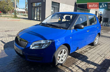 Хетчбек Skoda Fabia 2009 в 