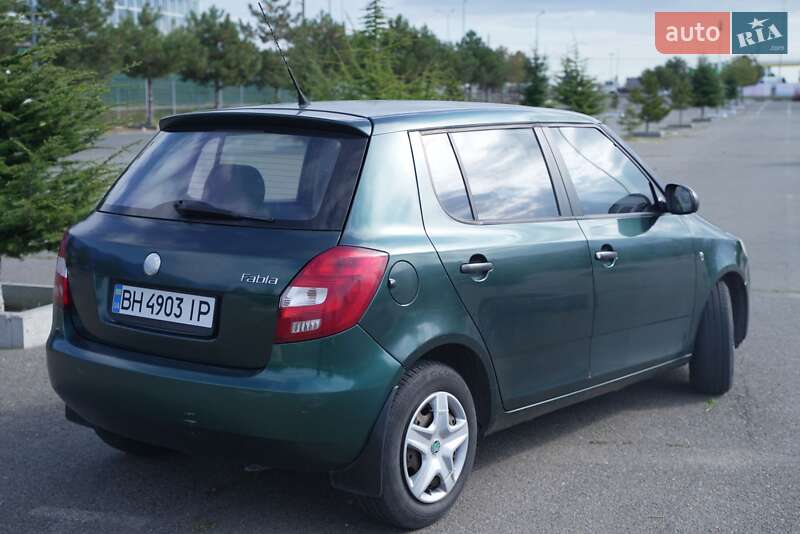 Хэтчбек Skoda Fabia 2007 в Одессе