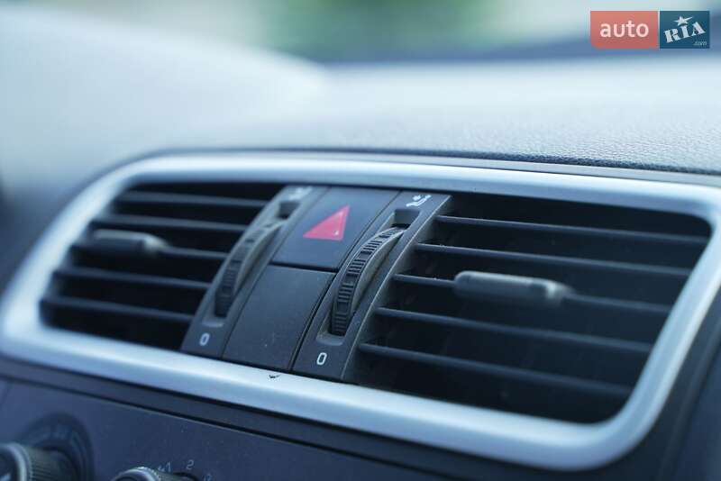 Хэтчбек Skoda Fabia 2007 в Одессе