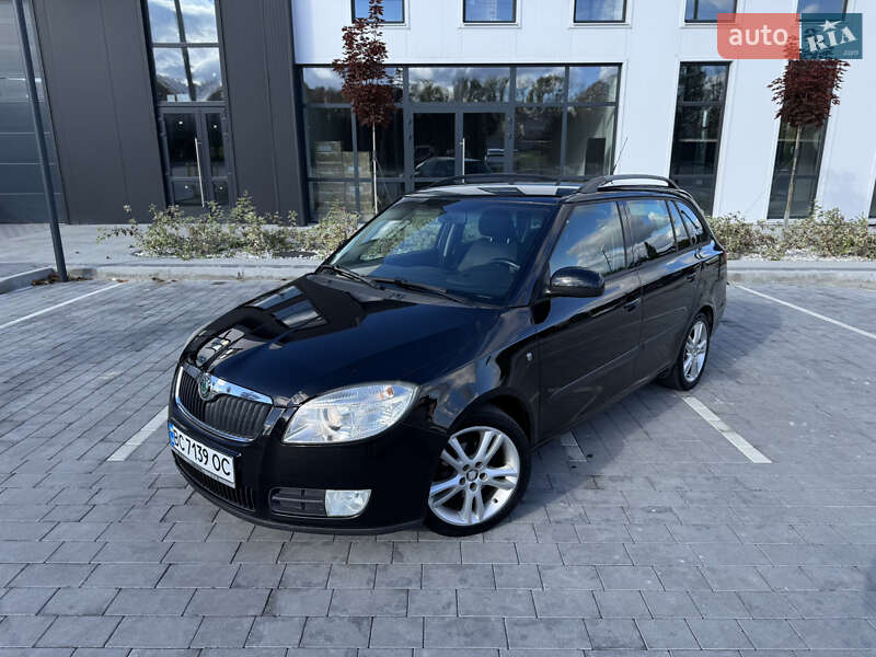 Универсал Skoda Fabia 2008 в Городке