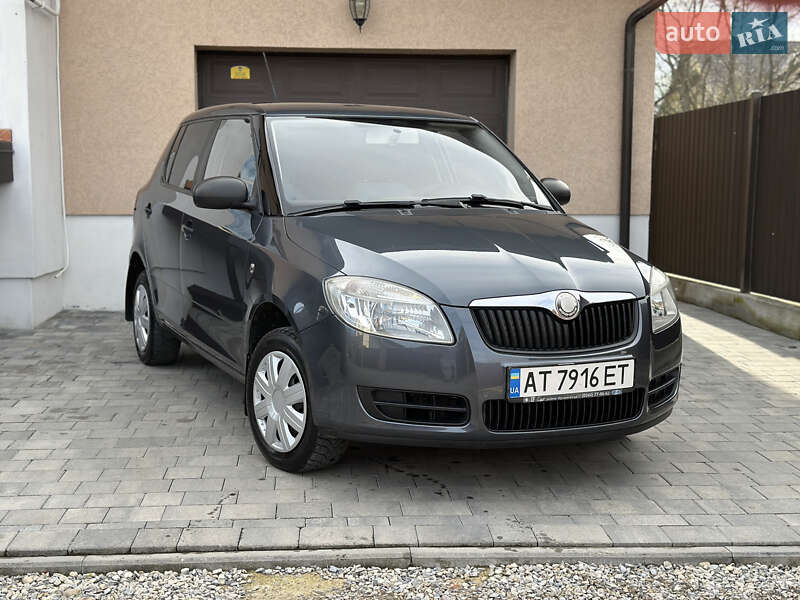 Хэтчбек Skoda Fabia 2007 в Ивано-Франковске фото 2 Хэтчбек Skoda Fabia 2007 в Ивано-Франковске