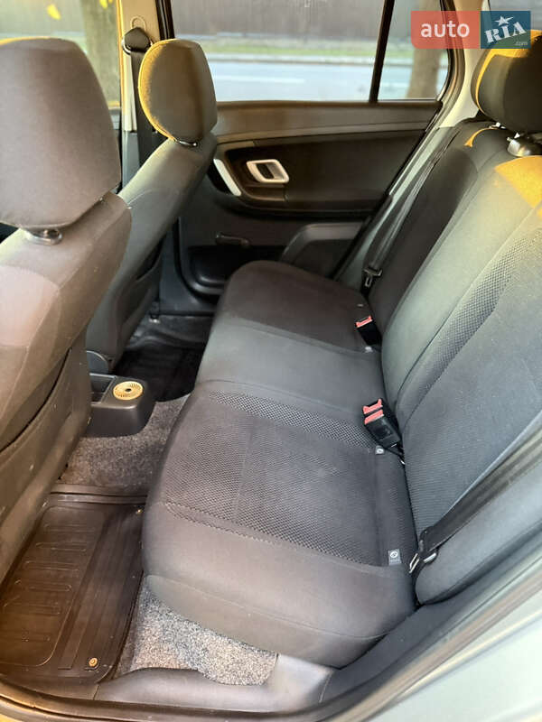 Универсал Skoda Fabia 2008 в Полтаве