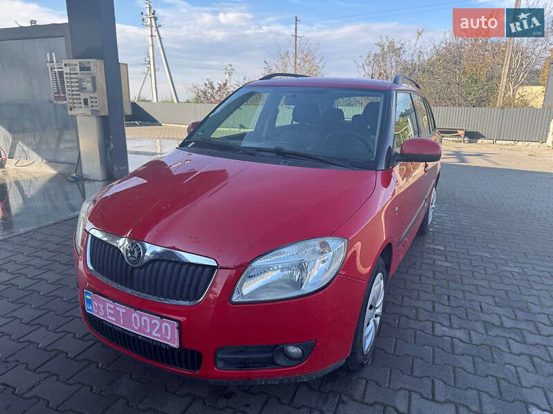 Универсал Skoda Fabia 2008 в Львове фото Универсал Skoda Fabia 2008 в Львове