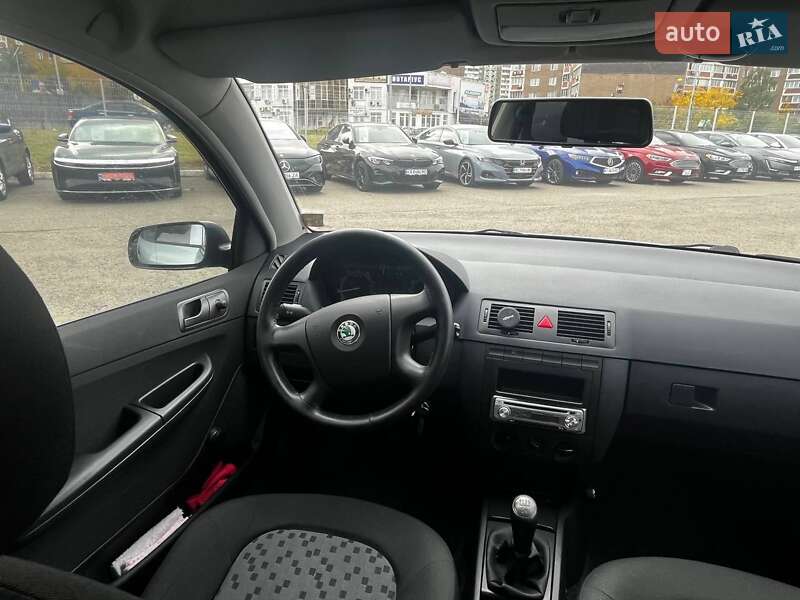 Седан Skoda Fabia 2006 в Києві фото 21 Седан Skoda Fabia 2006 в Києві