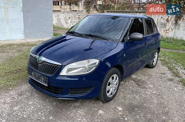 Хетчбек Skoda Fabia 2011 в Жовтих Водах