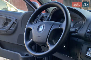 Универсал Skoda Fabia 2009 в  фото 18 Универсал Skoda Fabia 2009 в