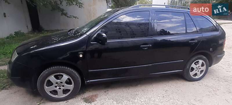 Універсал Skoda Fabia 2002 в Запоріжжі фото Універсал Skoda Fabia 2002 в Запоріжжі