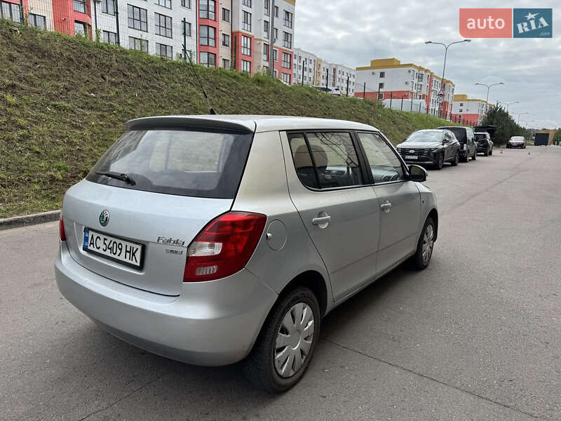 Хэтчбек Skoda Fabia 2012 в Ровно фото 4 Хэтчбек Skoda Fabia 2012 в Ровно