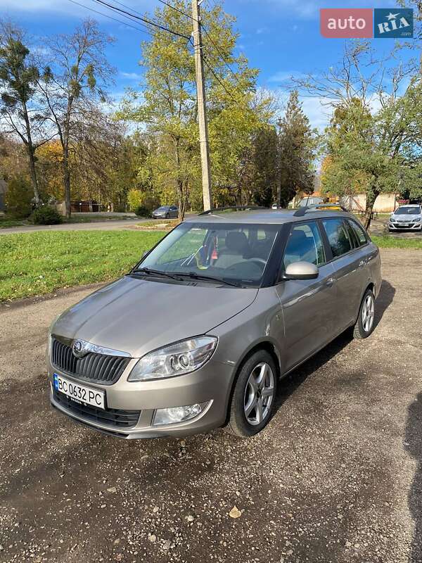 Универсал Skoda Fabia 2011 в Стрые фото 14 Универсал Skoda Fabia 2011 в Стрые