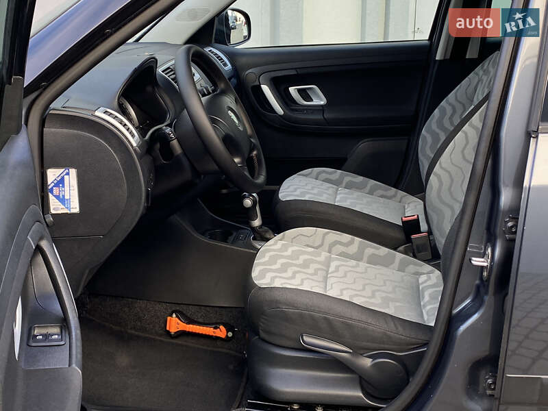 Хэтчбек Skoda Fabia 2008 в Самборе фото 42 Хэтчбек Skoda Fabia 2008 в Самборе