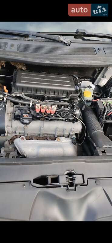 Хетчбек Skoda Fabia 2011 в Києві фото 4 Хетчбек Skoda Fabia 2011 в Києві