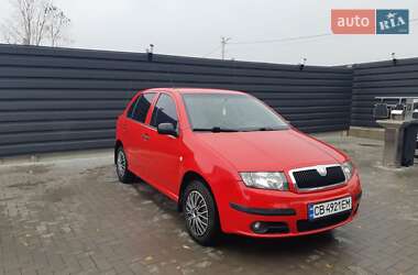Хэтчбек Skoda Fabia 2006 в Чернигове Хэтчбек Skoda Fabia 2006 в Чернигове