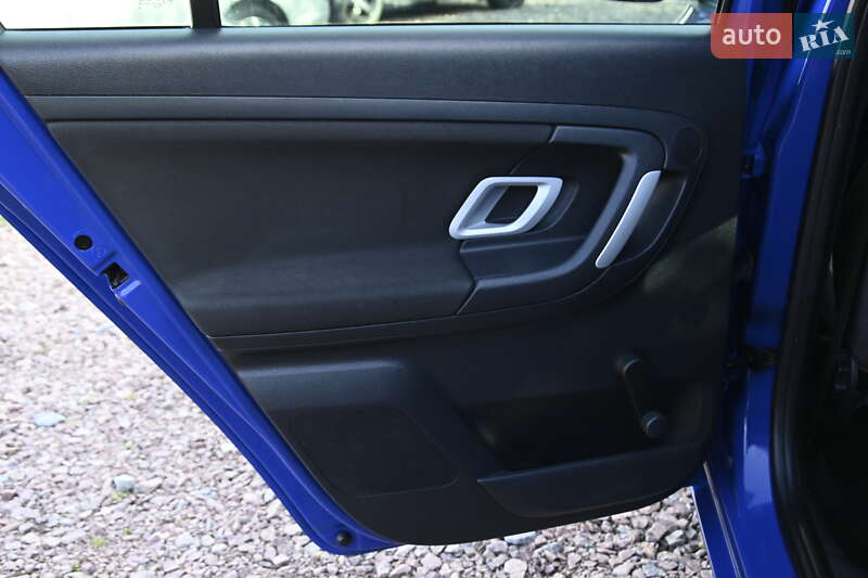 Универсал Skoda Fabia 2009 в Бердичеве фото 24 Универсал Skoda Fabia 2009 в Бердичеве