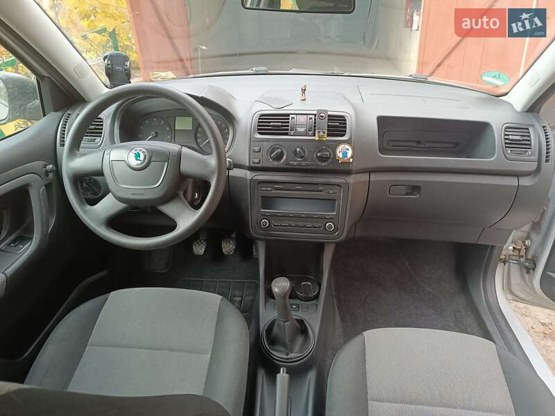Хэтчбек Skoda Fabia 2010 в Мурафе фото 5 Хэтчбек Skoda Fabia 2010 в Мурафе