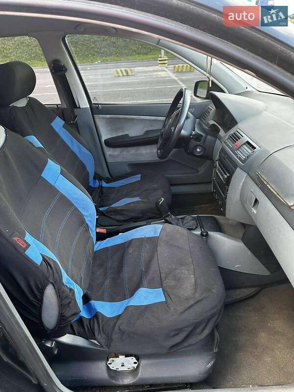 Универсал Skoda Fabia 2002 в Львове фото 9 Универсал Skoda Fabia 2002 в Львове